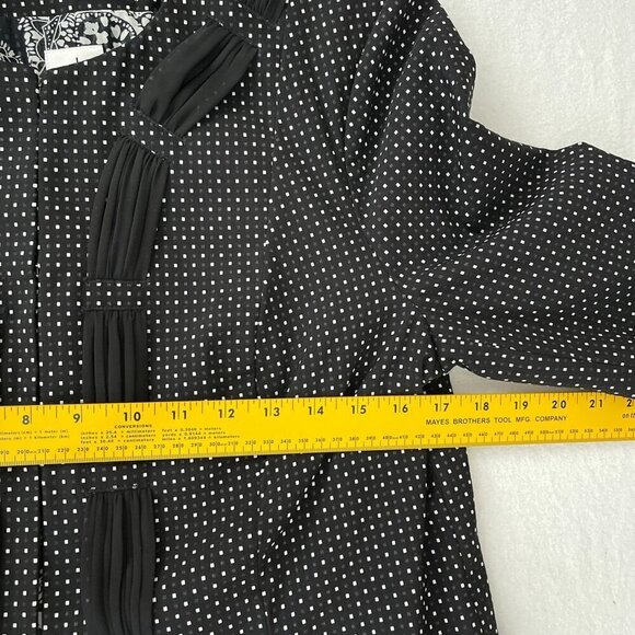 Cabi Polka Dot Blazer Jacket Womens Size 10 Black &‎ White Rayon/Nylon Blend - Picture 8 of 11